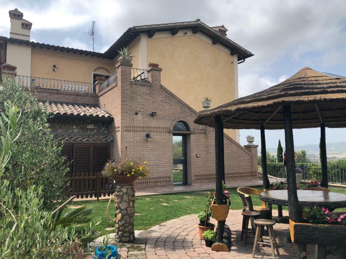 Casa In Campagna A Due Passi Dal Mare Pisa Bagian luar foto