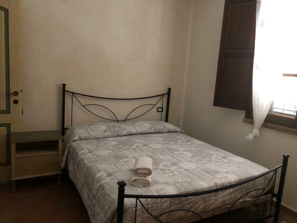 Casa In Campagna A Due Passi Dal Mare Pisa Bagian luar foto